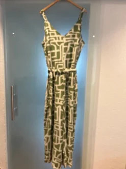 Toller leichter Jumpsuit Sommer Gr 46