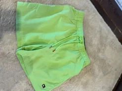 Tommy Hilfiger Herren Badeshorts Größe S Neongrün