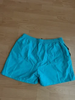Tommy Hilfiger Swim Shorts – Vintage Summer Look