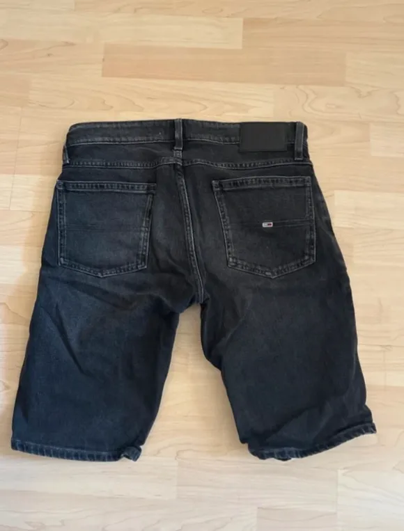 Tommy Jeans jorts