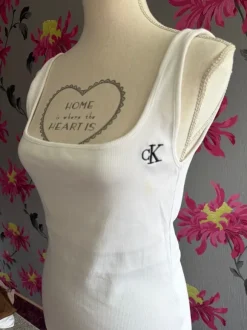 Top Calvin Klein