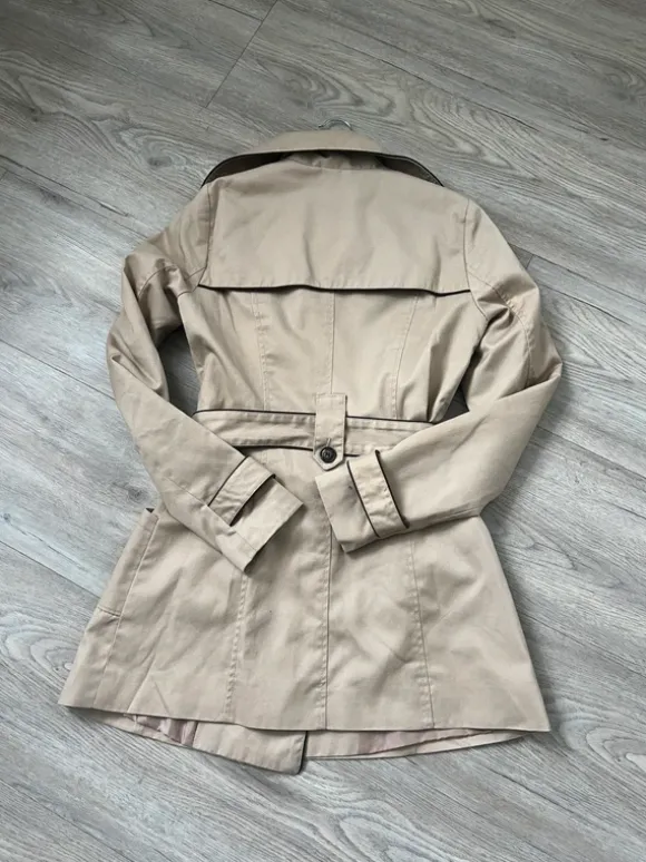 Trenchcoat