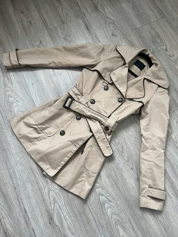 Trenchcoat