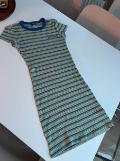 Tshirt / enges Kleid