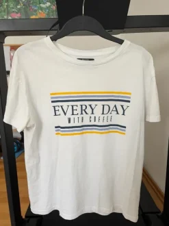 T-shirt mit Aufdruck