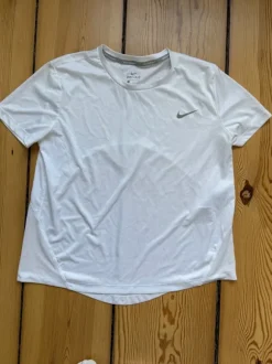 Tshirt Nike weiß white M 38
