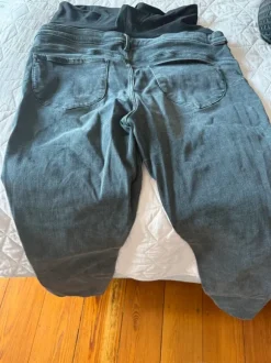 Umstandsmode jeans grau