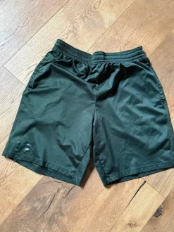 Under Amour Sporthose mit Taschen L