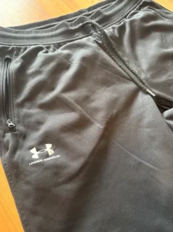 Under Armour Jogginghose XL