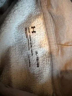 Under armour kaputzen Shirt XL
