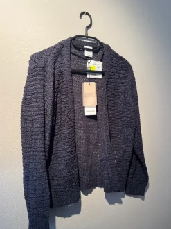 Vero Moda dunkelblauer Cardigan