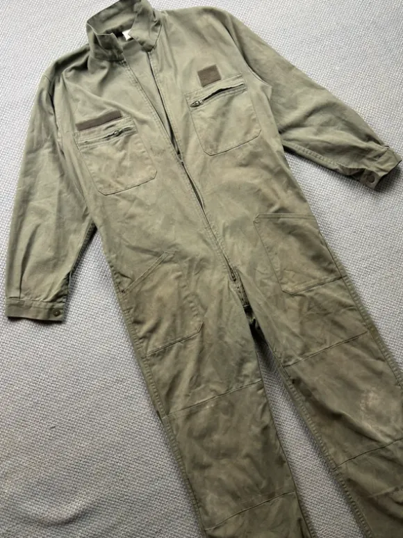 Vintage French Workwear Overall Oliv Grün Mechaniker Coverall Utility Jumpsuit Größe 52 M