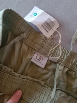 Viskose leinen short Größe 42