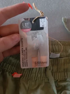 Viskose leinen short Größe 42