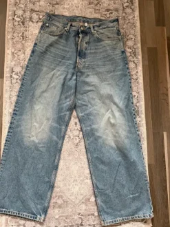 Weekday Astro Denim 32/34