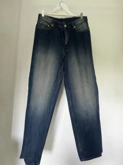Weekday Rail Mid Loose Jeans mit Waschung W 30