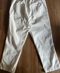 Weiße Hose von Helena Vera in Kurzgröße