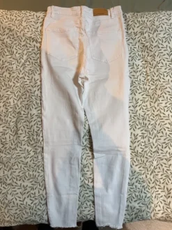 Weiße Skinny Jeans Stradivarius