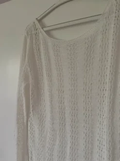 Weißes Strandkleid