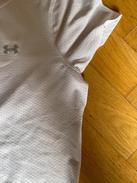 Weißes Under Armour Sport Shirt