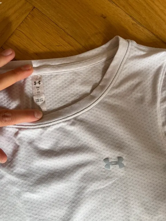 Weißes Under Armour Sport Shirt