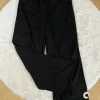 Weite Stoffhose