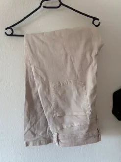 Wide-Leg Hose