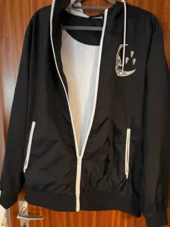 Windbreaker Currents, Impericon XL