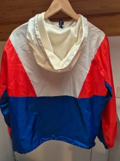 Windbreaker Retro-Style