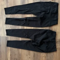 2x high waist Leggings etwas dicker Größe M