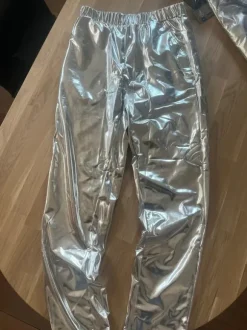 Zilveren feest kleding