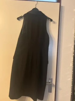 Zwarte nette jurk