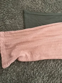 Zwei Hosen