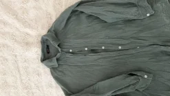Zweiteiliges Musselin-Set in Olivgrün – Oversize Bluse & Hose